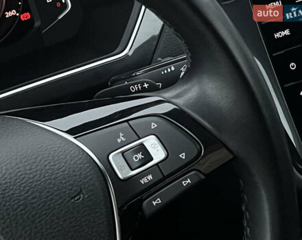 Сірий Фольксваген Tiguan Allspace, об'ємом двигуна 2 л та пробігом 204 тис. км за 29070 $, фото 58 на Automoto.ua