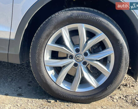 Фольксваген Tiguan Allspace 2021 в Луцке на Automoto.ua Серый Фольксваген Tiguan Allspace, объемом двигателя 2 л и пробегом 192 тыс. км за 29492 $, фото 16 на Automoto.ua
