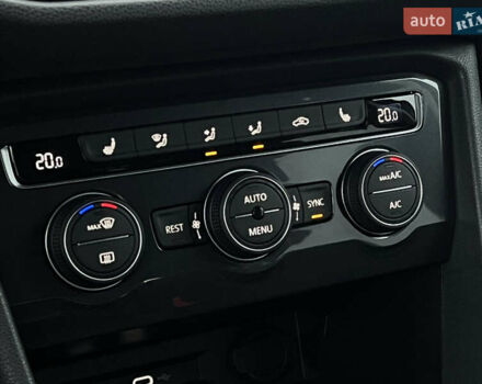 Сірий Фольксваген Tiguan Allspace, об'ємом двигуна 2 л та пробігом 204 тис. км за 29070 $, фото 59 на Automoto.ua