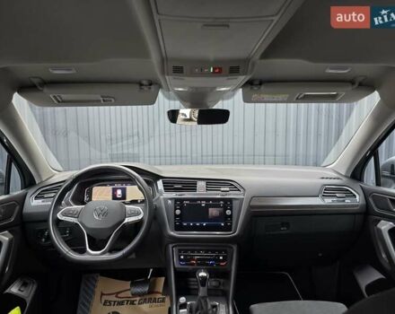Фольксваген Tiguan Allspace 2021 в Луцке на Automoto.ua Серый Фольксваген Tiguan Allspace, объемом двигателя 0 л и пробегом 190 тыс. км за 33000 $, фото 57 на Automoto.ua