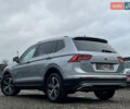 Сірий Фольксваген Tiguan Allspace, об'ємом двигуна 2 л та пробігом 204 тис. км за 29070 $, фото 5 на Automoto.ua