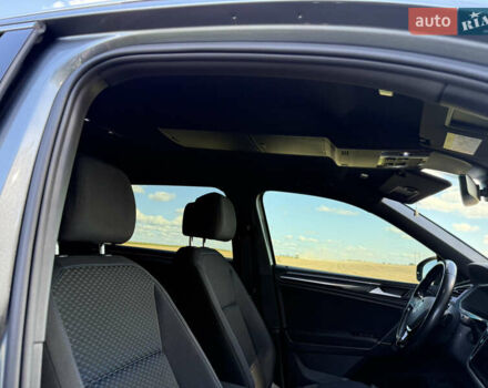 Сірий Фольксваген Tiguan Allspace, об'ємом двигуна 2 л та пробігом 189 тис. км за 27950 $, фото 71 на Automoto.ua
