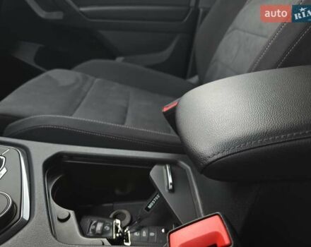 Фольксваген Tiguan Allspace 2021 в Луцке на Automoto.ua Серый Фольксваген Tiguan Allspace, объемом двигателя 0 л и пробегом 190 тыс. км за 33000 $, фото 81 на Automoto.ua