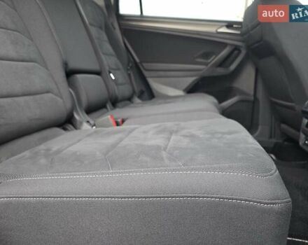 Фольксваген Tiguan Allspace 2021 в Луцке на Automoto.ua Серый Фольксваген Tiguan Allspace, объемом двигателя 0 л и пробегом 190 тыс. км за 33000 $, фото 69 на Automoto.ua
