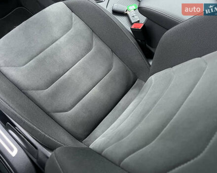 Сірий Фольксваген Tiguan Allspace, об'ємом двигуна 2 л та пробігом 204 тис. км за 29070 $, фото 32 на Automoto.ua