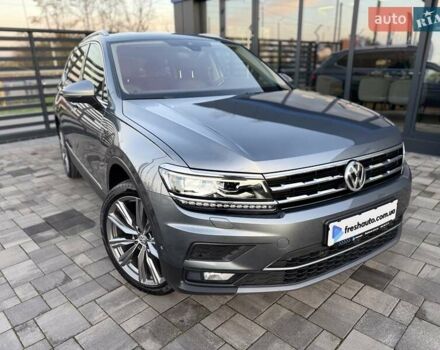 Серый Фольксваген Tiguan Allspace, объемом двигателя 2 л и пробегом 174 тыс. км за 33700 $, фото 6 на Automoto.ua