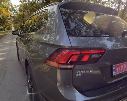 Серый Фольксваген Tiguan Allspace, объемом двигателя 2 л и пробегом 70 тыс. км за 24500 $, фото 3 на Automoto.ua