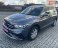 Серый Фольксваген Tiguan Allspace, объемом двигателя 2 л и пробегом 184 тыс. км за 35899 $, фото 1 на Automoto.ua