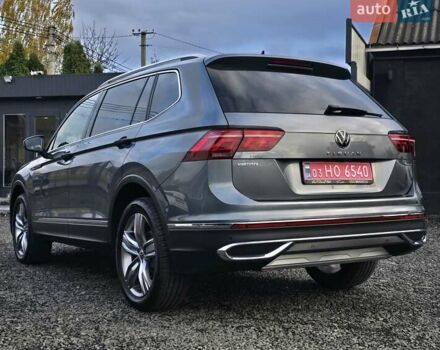 Фольксваген Tiguan Allspace 2021 в Луцке на Automoto.ua Серый Фольксваген Tiguan Allspace, объемом двигателя 0 л и пробегом 190 тыс. км за 33000 $, фото 18 на Automoto.ua