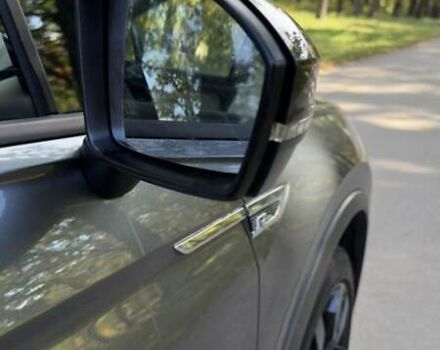 Серый Фольксваген Tiguan Allspace, объемом двигателя 2 л и пробегом 70 тыс. км за 24500 $, фото 2 на Automoto.ua