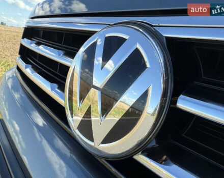 Сірий Фольксваген Tiguan Allspace, об'ємом двигуна 2 л та пробігом 189 тис. км за 27950 $, фото 31 на Automoto.ua