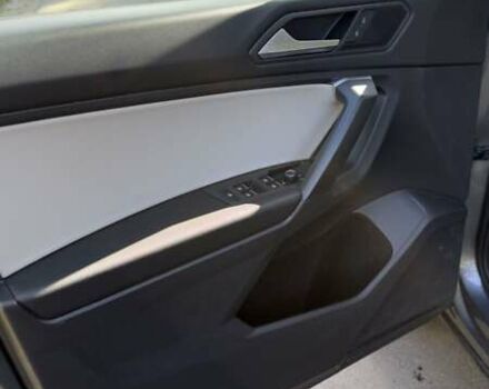 Серый Фольксваген Tiguan Allspace, объемом двигателя 2 л и пробегом 70 тыс. км за 24500 $, фото 14 на Automoto.ua