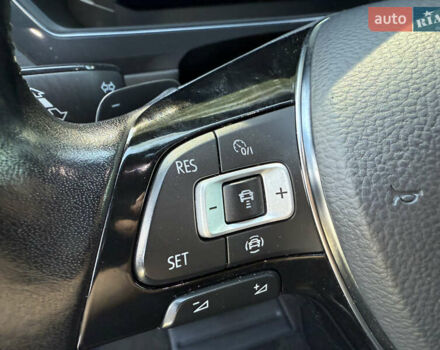 Сірий Фольксваген Tiguan Allspace, об'ємом двигуна 2 л та пробігом 189 тис. км за 27950 $, фото 55 на Automoto.ua