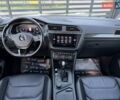 Серый Фольксваген Tiguan Allspace, объемом двигателя 2 л и пробегом 174 тыс. км за 33700 $, фото 3 на Automoto.ua