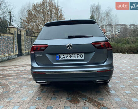 Серый Фольксваген Tiguan Allspace, объемом двигателя 2 л и пробегом 33 тыс. км за 23200 $, фото 4 на Automoto.ua