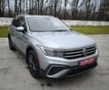 Сірий Фольксваген Tiguan Allspace, об'ємом двигуна 2 л та пробігом 156 тис. км за 22450 $, фото 1 на Automoto.ua