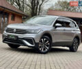 Серый Фольксваген Tiguan Allspace, объемом двигателя 2 л и пробегом 59 тыс. км за 24500 $, фото 1 на Automoto.ua