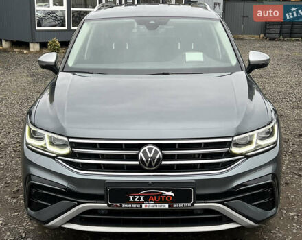 Фольксваген Tiguan Allspace 2022 в Луцке на Automoto.ua Серый Фольксваген Tiguan Allspace, объемом двигателя 2 л и пробегом 171 тыс. км за 35809 $, фото 1 на Automoto.ua