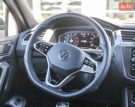 Серый Фольксваген Tiguan Allspace, объемом двигателя 2 л и пробегом 33 тыс. км за 13600 $, фото 9 на Automoto.ua