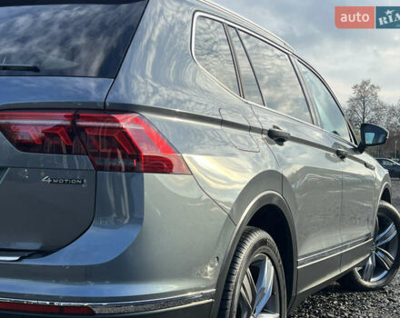 Серый Фольксваген Tiguan Allspace, объемом двигателя 2 л и пробегом 172 тыс. км за 34814 $, фото 12 на Automoto.ua
