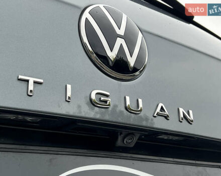Фольксваген Tiguan Allspace 2022 в Луцке на Automoto.ua Серый Фольксваген Tiguan Allspace, объемом двигателя 2 л и пробегом 171 тыс. км за 35809 $, фото 21 на Automoto.ua