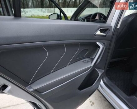 Сірий Фольксваген Tiguan Allspace, об'ємом двигуна 2 л та пробігом 156 тис. км за 22450 $, фото 34 на Automoto.ua