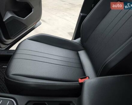 Сірий Фольксваген Tiguan Allspace, об'ємом двигуна 2 л та пробігом 156 тис. км за 22450 $, фото 31 на Automoto.ua
