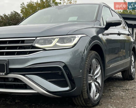 Фольксваген Tiguan Allspace 2022 в Луцке на Automoto.ua Серый Фольксваген Tiguan Allspace, объемом двигателя 2 л и пробегом 171 тыс. км за 35809 $, фото 10 на Automoto.ua