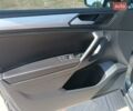 Серый Фольксваген Tiguan Allspace, объемом двигателя 2 л и пробегом 93 тыс. км за 23999 $, фото 13 на Automoto.ua