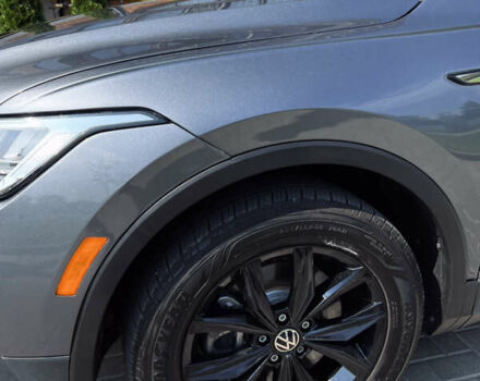 Фольксваген Tiguan Allspace 2023 в Житомире на Automoto.ua Серый Фольксваген Tiguan Allspace, объемом двигателя 1.97 л и пробегом 23 тыс. км за 27000 $, фото 5 на Automoto.ua