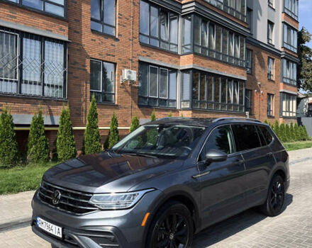 Фольксваген Tiguan Allspace 2023 в Житомире на Automoto.ua Серый Фольксваген Tiguan Allspace, объемом двигателя 1.97 л и пробегом 23 тыс. км за 27000 $, фото 1 на Automoto.ua
