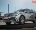 Серый Фольксваген Tiguan Allspace, объемом двигателя 2 л и пробегом 5 тыс. км за 28500 $, фото 2 на Automoto.ua