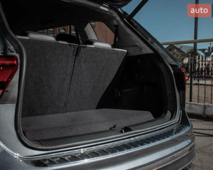 Серый Фольксваген Tiguan Allspace, объемом двигателя 2 л и пробегом 5 тыс. км за 28500 $, фото 11 на Automoto.ua