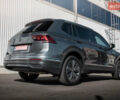 Серый Фольксваген Tiguan Allspace, объемом двигателя 2 л и пробегом 5 тыс. км за 28500 $, фото 5 на Automoto.ua