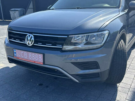 Фольксваген Tiguan Allspace 2017 в Самборе на Automoto.ua Серый Фольксваген Tiguan Allspace, объемом двигателя 2 л и пробегом 135 тыс. км за 15550 $, фото 1 на Automoto.ua