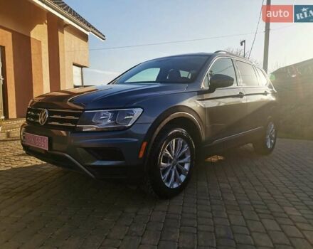 Серый Фольксваген Tiguan Allspace, объемом двигателя 2 л и пробегом 165 тыс. км за 16700 $, фото 1 на Automoto.ua