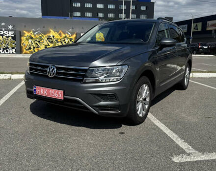 Сірий Фольксваген Tiguan Allspace, об'ємом двигуна 2 л та пробігом 160 тис. км за 17400 $, фото 1 на Automoto.ua