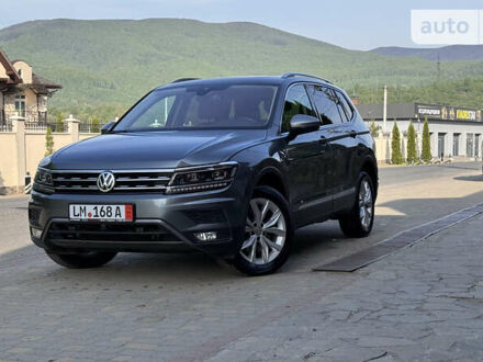 Серый Фольксваген Tiguan Allspace, объемом двигателя 2 л и пробегом 149 тыс. км за 31900 $, фото 1 на Automoto.ua