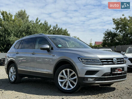Фольксваген Tiguan Allspace 2020 в Луцке на Automoto.ua Серый Фольксваген Tiguan Allspace, объемом двигателя 2 л и пробегом 192 тыс. км за 29874 $, фото 1 на Automoto.ua