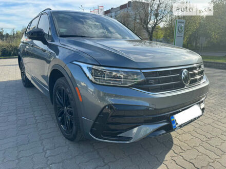 Сірий Фольксваген Tiguan Allspace, об'ємом двигуна 2 л та пробігом 37 тис. км за 33333 $, фото 1 на Automoto.ua