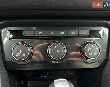 Синий Фольксваген Tiguan Allspace, объемом двигателя 1.98 л и пробегом 141 тыс. км за 16999 $, фото 16 на Automoto.ua