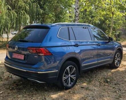 Синий Фольксваген Tiguan Allspace, объемом двигателя 2 л и пробегом 195 тыс. км за 18000 $, фото 12 на Automoto.ua