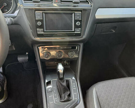 Синий Фольксваген Tiguan Allspace, объемом двигателя 2 л и пробегом 151 тыс. км за 16669 $, фото 16 на Automoto.ua