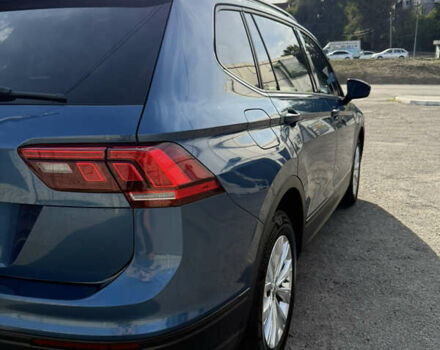 Синий Фольксваген Tiguan Allspace, объемом двигателя 2 л и пробегом 151 тыс. км за 16669 $, фото 6 на Automoto.ua