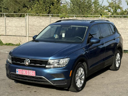Синий Фольксваген Tiguan Allspace, объемом двигателя 2 л и пробегом 151 тыс. км за 16669 $, фото 1 на Automoto.ua