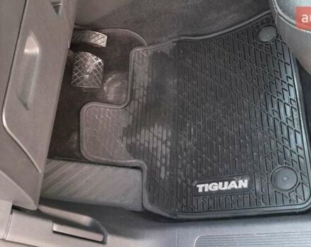 Зеленый Фольксваген Tiguan Allspace, объемом двигателя 1.98 л и пробегом 123 тыс. км за 21800 $, фото 13 на Automoto.ua