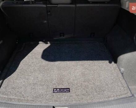 Зеленый Фольксваген Tiguan Allspace, объемом двигателя 1.98 л и пробегом 123 тыс. км за 21800 $, фото 31 на Automoto.ua