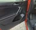 Оранжевый Фольксваген Tiguan Allspace, объемом двигателя 2 л и пробегом 175 тыс. км за 18500 $, фото 13 на Automoto.ua