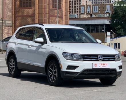 Білий Фольксваген Тігуан, об'ємом двигуна 0 л та пробігом 10 тис. км за 31000 $, фото 2 на Automoto.ua