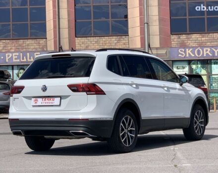 Білий Фольксваген Тігуан, об'ємом двигуна 0 л та пробігом 10 тис. км за 31000 $, фото 3 на Automoto.ua